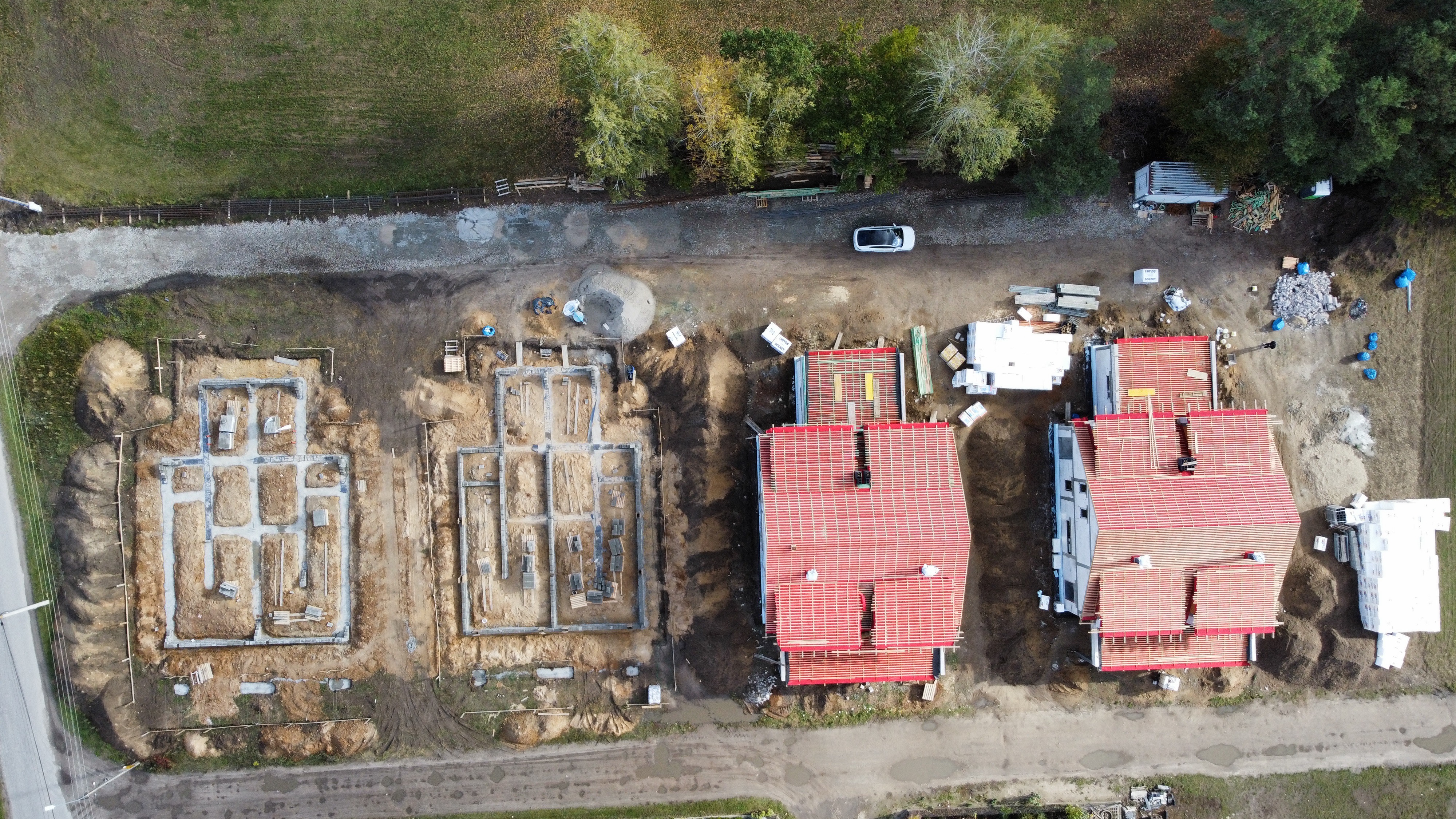 Budowa — dach domów 1 i 2